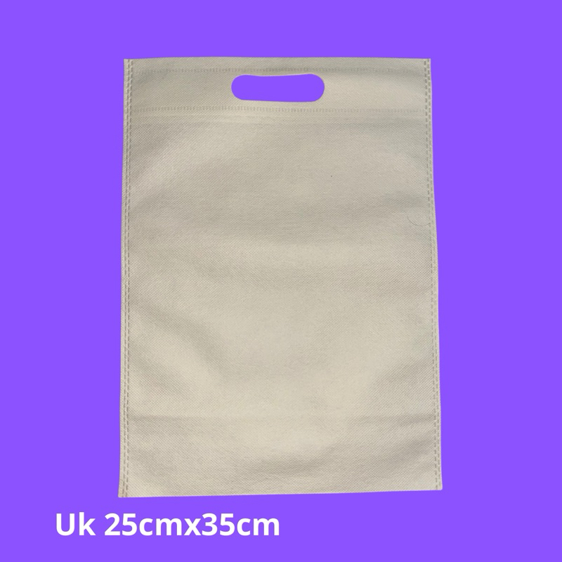 

Goodie Bag Tas Spunbond Oval Polos Ukuran 25x35