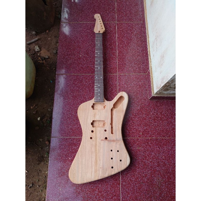 Body Neck Gitar Gibson Firebird Custom