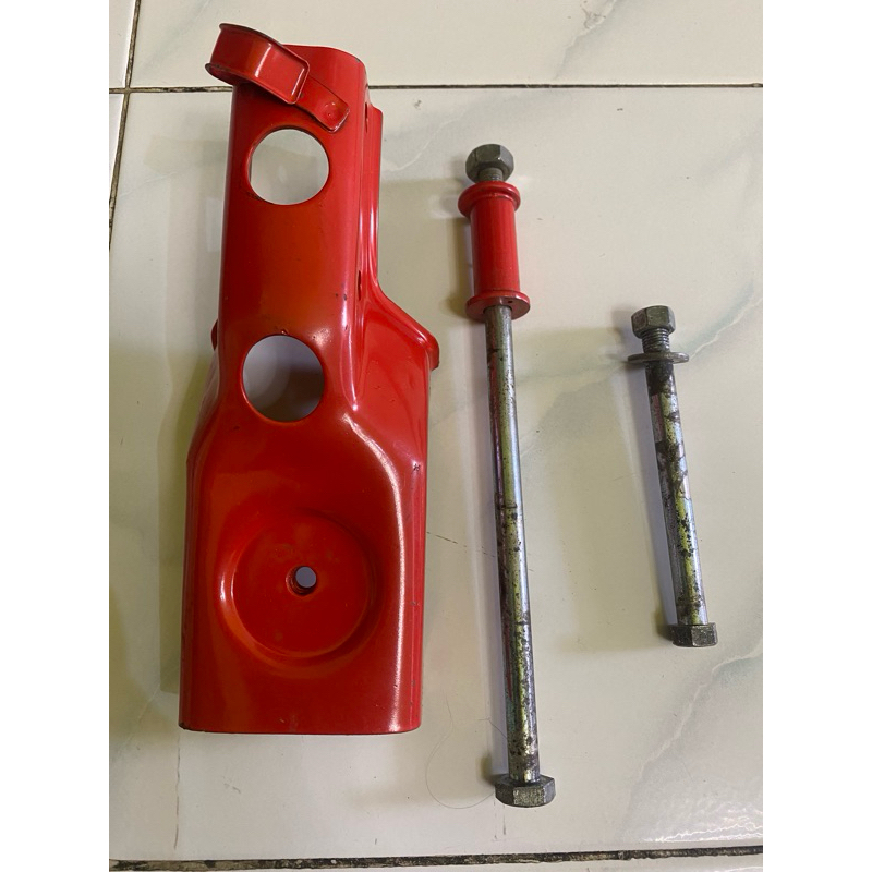 pangkon dudukan mesin Honda xl185