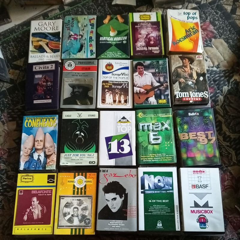 BAHAYAWWW  KASET  10K 2  PCS