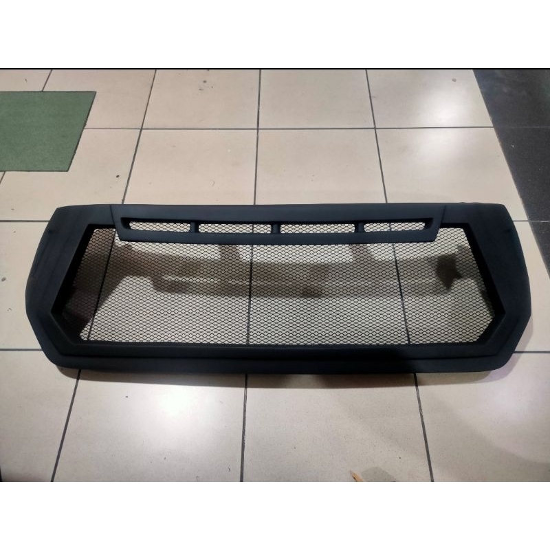Grill hilux rocco 2018 - 2022 model sporty
