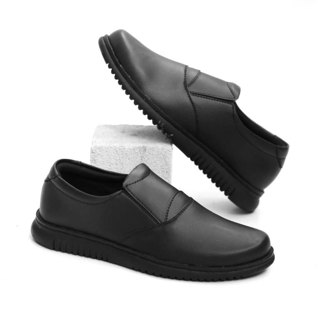 Sepatu Formal Casual Hitam Pantofel Pansus Pria Kulit Sintetis