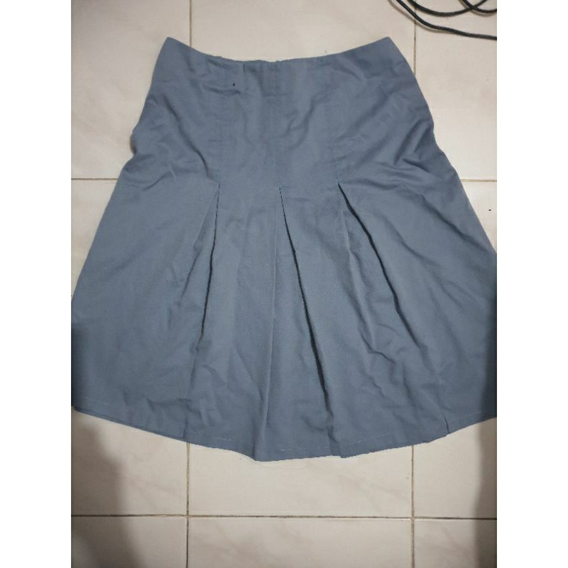 Rok Abu Seragam Santa Ursula