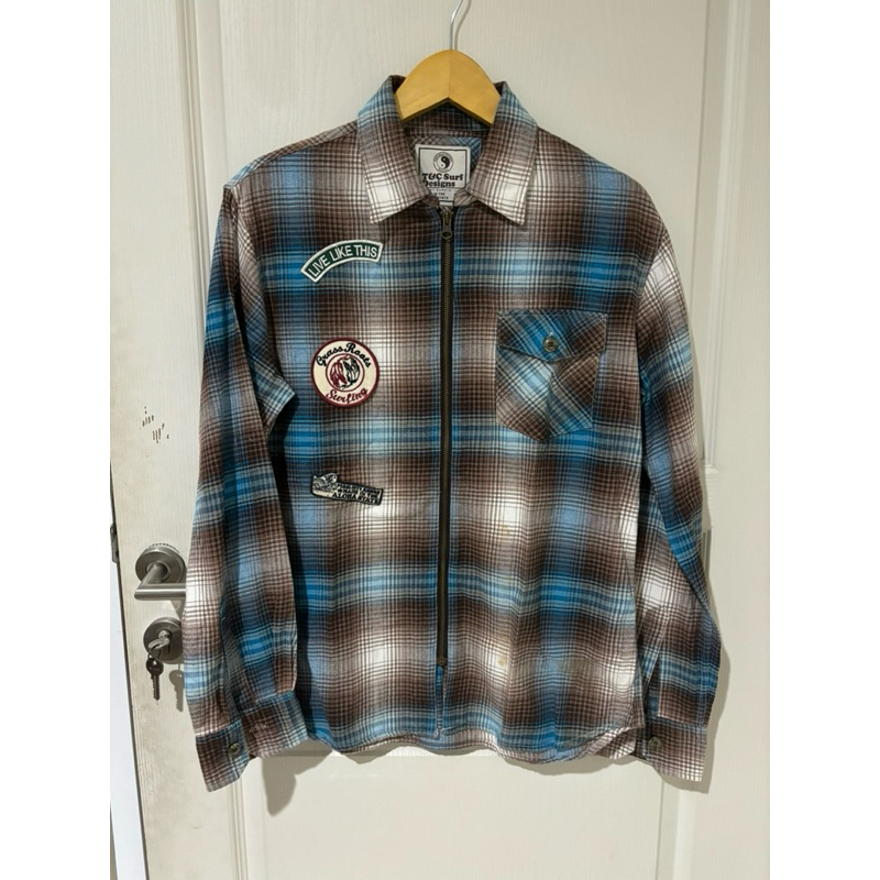 KEMEJA FLANEL ZIPPER T&C SURF PRIA