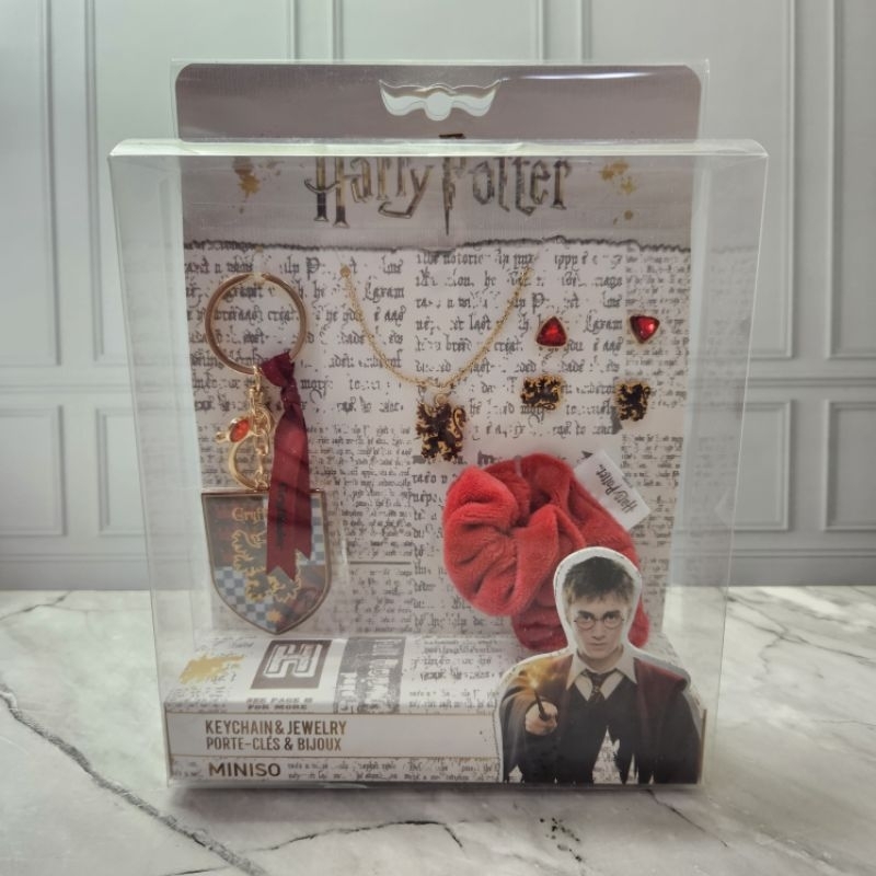 (ORI) Miniso x Harry Potter 7 Pieces Jewelry Set + Keychain (Gryffindor)