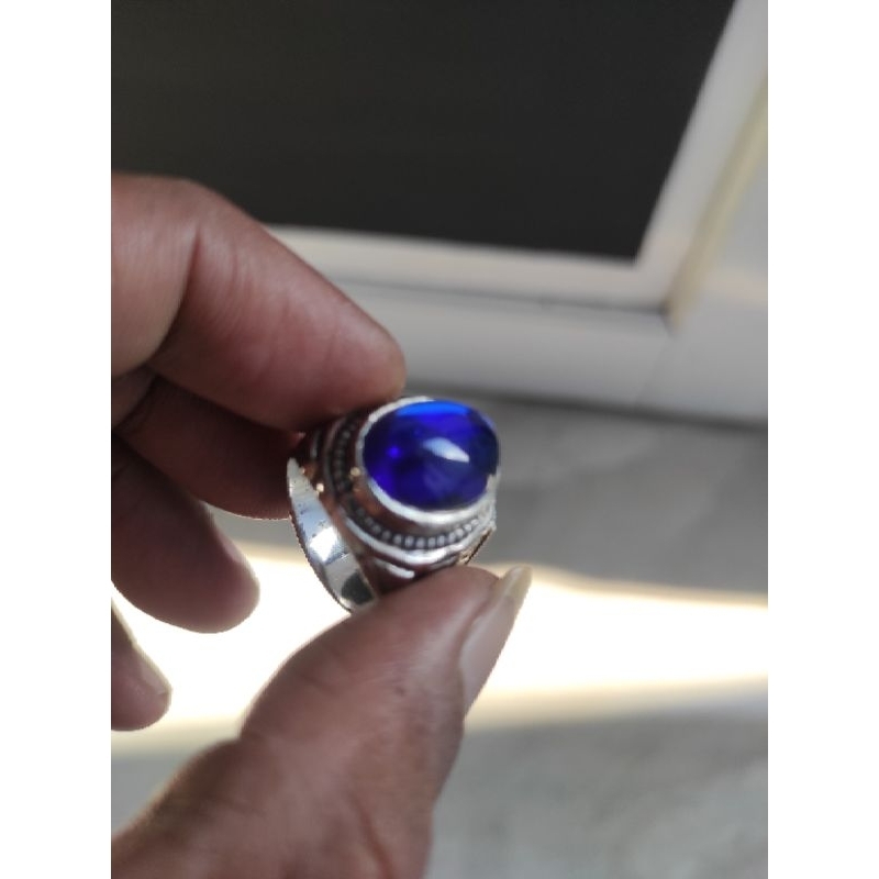 royal blue safir