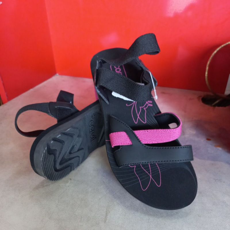 Carvil Sandal Gunung Wanita Aprilia