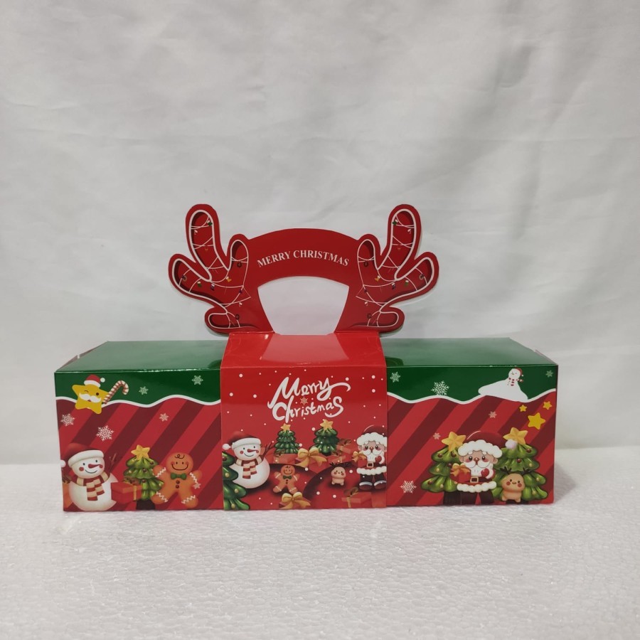 

Box X'mas Athena Hampers Bolu Gulung 24x8x7- 4 pcs