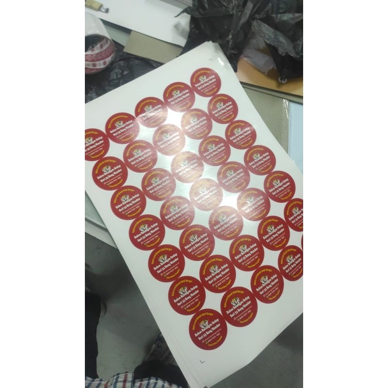 

Cetak Stiker Cromo A3+ Print & Cut / Cetak Stiker Label Cromo Termurah & Cepat