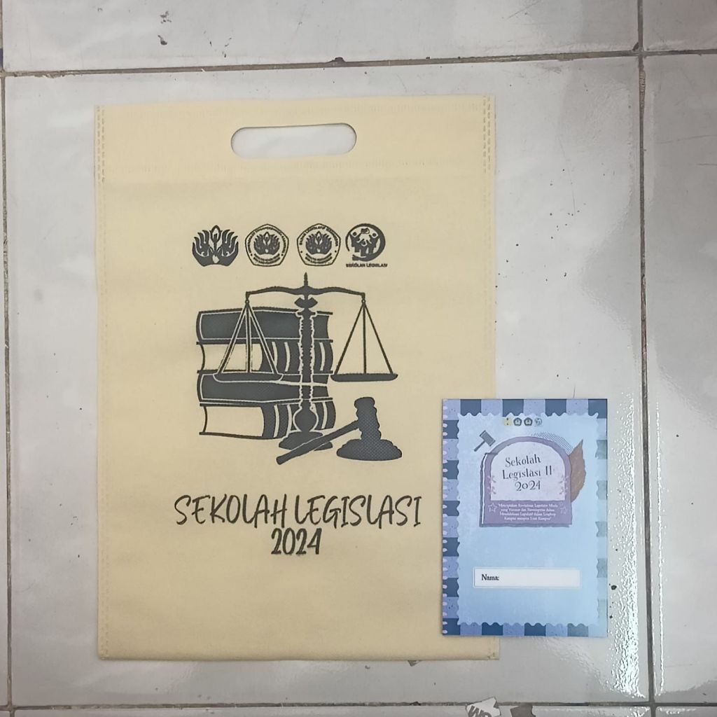 

SEMINARKIT, TAS CUTTING NOTES KILAT SEHARI JADI