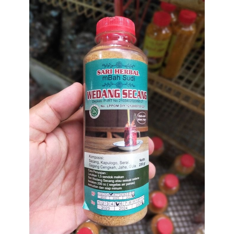 

Wedang secang praktis - wedang secang - minuman herbal alami - khas Jogja