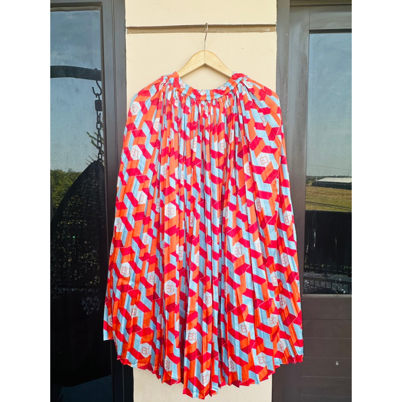 Rok Benang Jarum Monogram Preloved- Arnia Pleated Skirt - Orange Rok bj bj monogram Bj mono