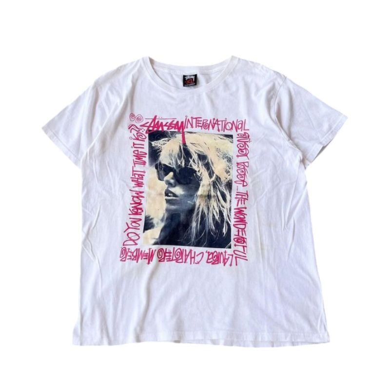 Kaos Tshirt | STUSSY LAURA PHOTO TEE - Bahan Cotton Combed 24s
