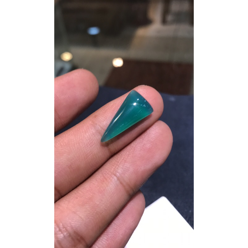Batu Bacan Doko / Chrysocolla Chalcedony giwang kristal