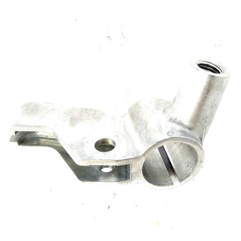 dudukan spion kiri mio