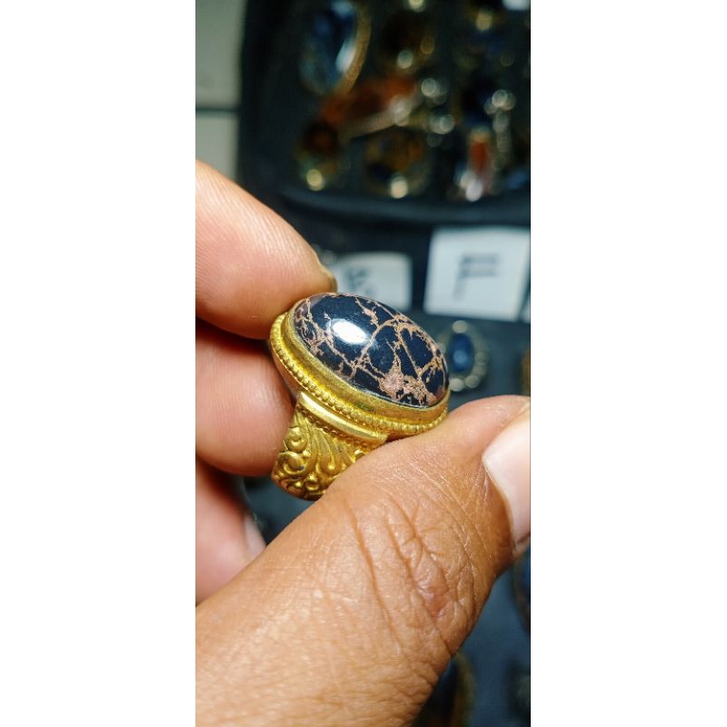 batu badar besi semeru