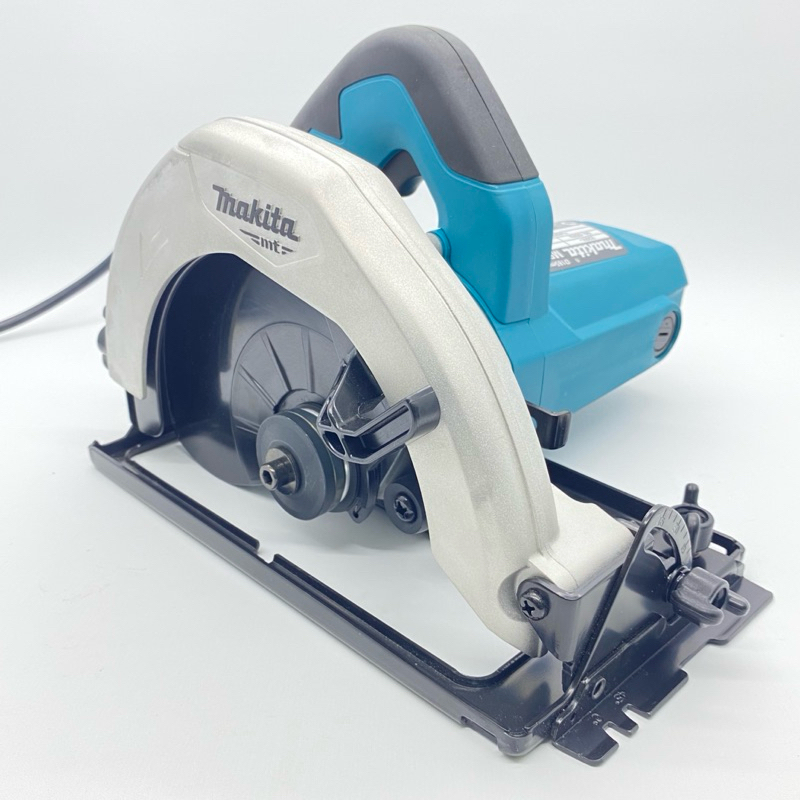 Makita M5801B Mesin Gergaji Kayu 7 inch / Mesin Circular Saw Makita ORIGINAL
