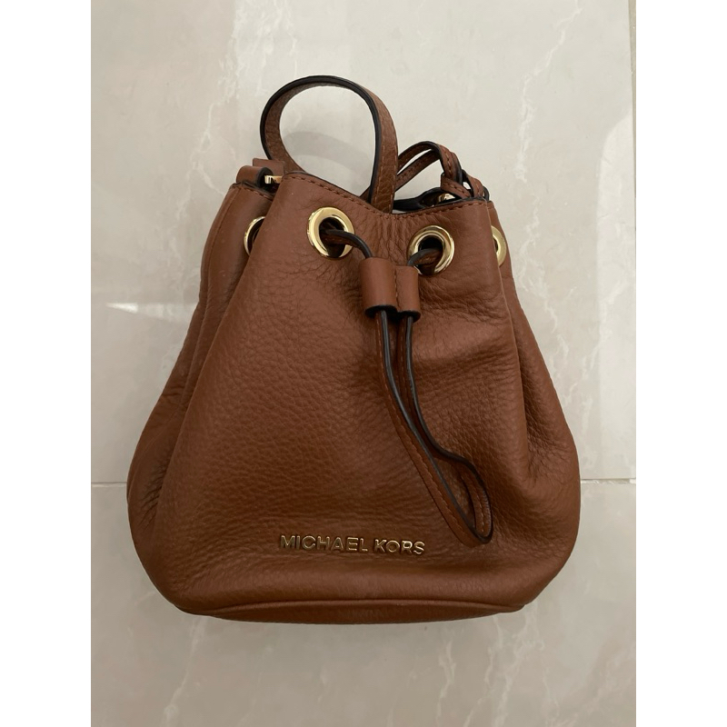 preloved sling bag serut mk