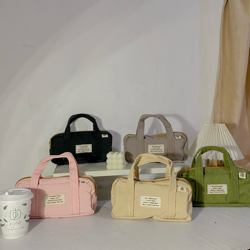 

[aisyjournal] pencil case hand holding, tempat pensil canvas aesthetic minimalis, wadah bag pena for study