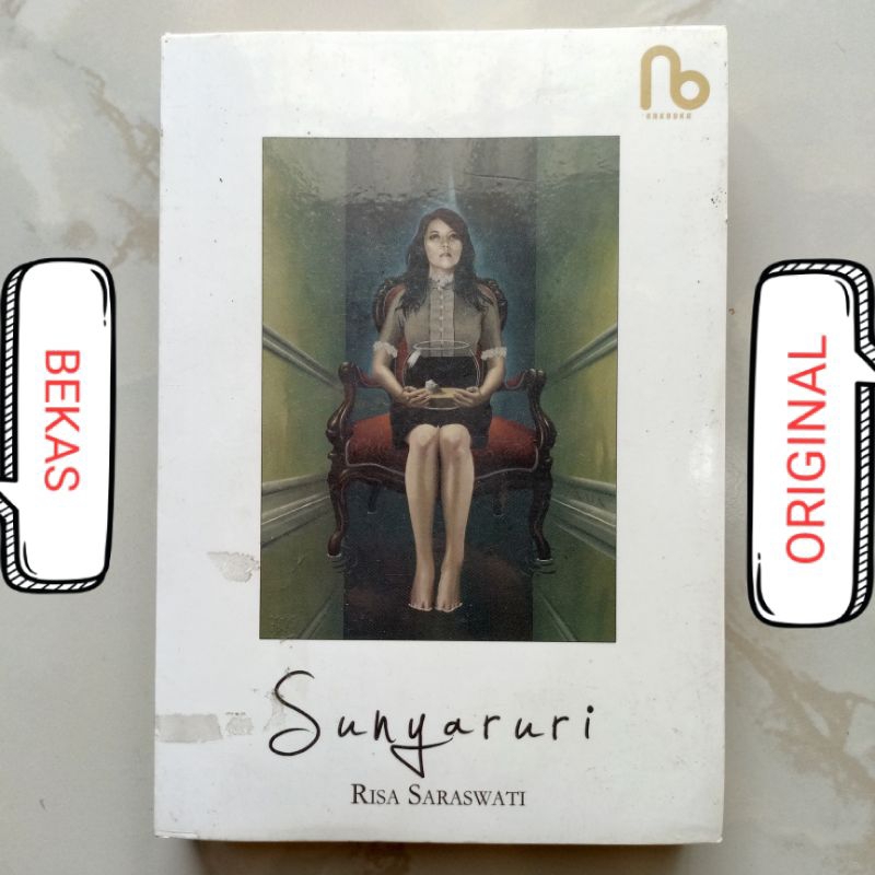 ( PRELOVED ) ( ORIGINAL ) Buku Novel Sunyaruri - Risa Saraswati - Penerbit Rak Buku