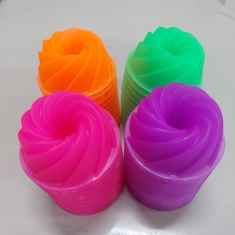 

CETAKAN AGAR TWISTER BESAR / LUSIN