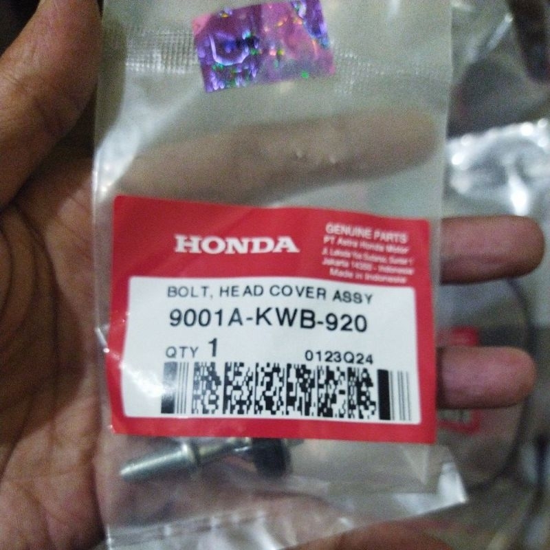 Baut Tutup Head Atas Set Seal ORI Honda Beat Karbu Vario Karbu Scoopy Spacy Revo Abs Blade 9001A-KWB
