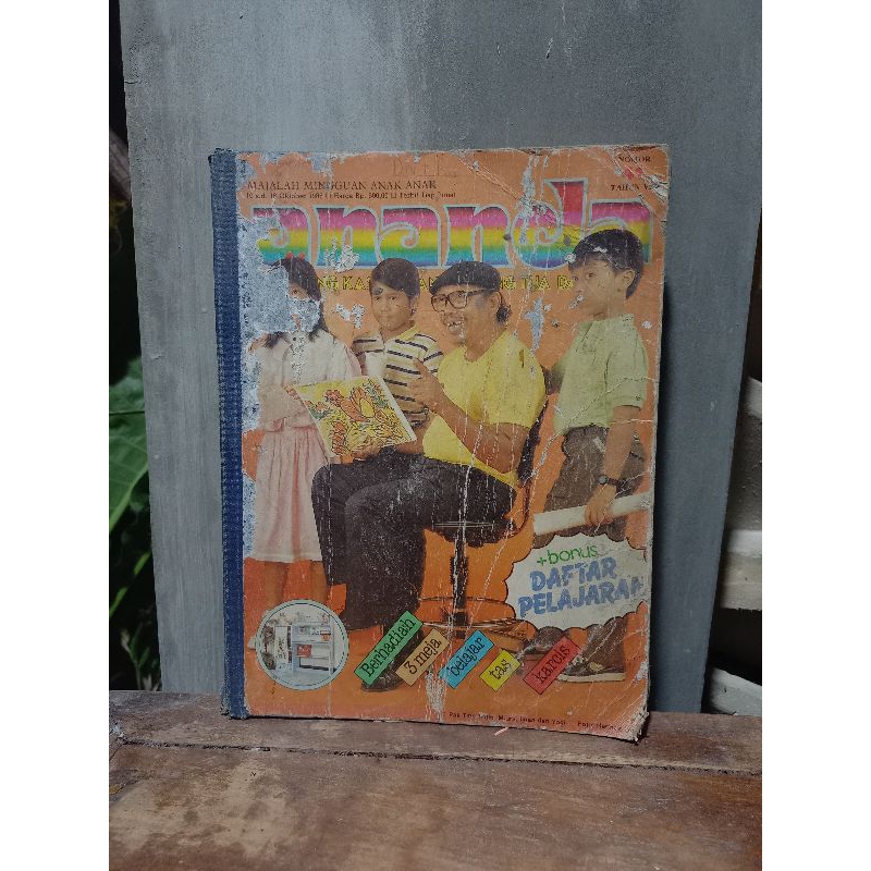 bundel majalah ananda edisi no 41 - 52, dengan bonus sisipan komik karya teguh santosa