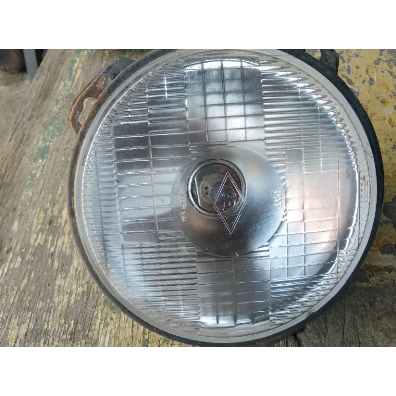 lampu depan Hijet 1000