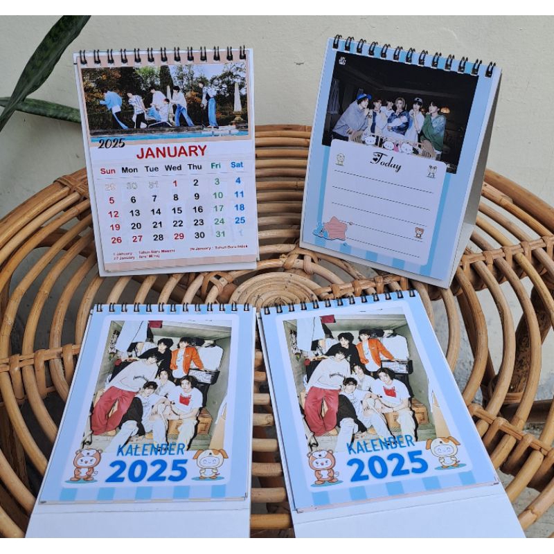 

Kalender Meja/Duduk Boy Next Door 2025