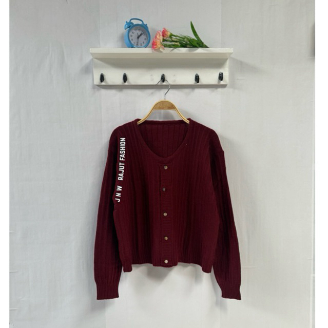 Atasan Rajut Winny Blouse Motif Cardigan untuk Wanita