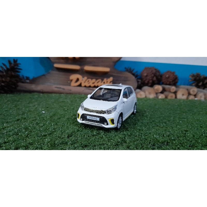 Diecast Miniatur KIA Morning Picanto skala 1:38
