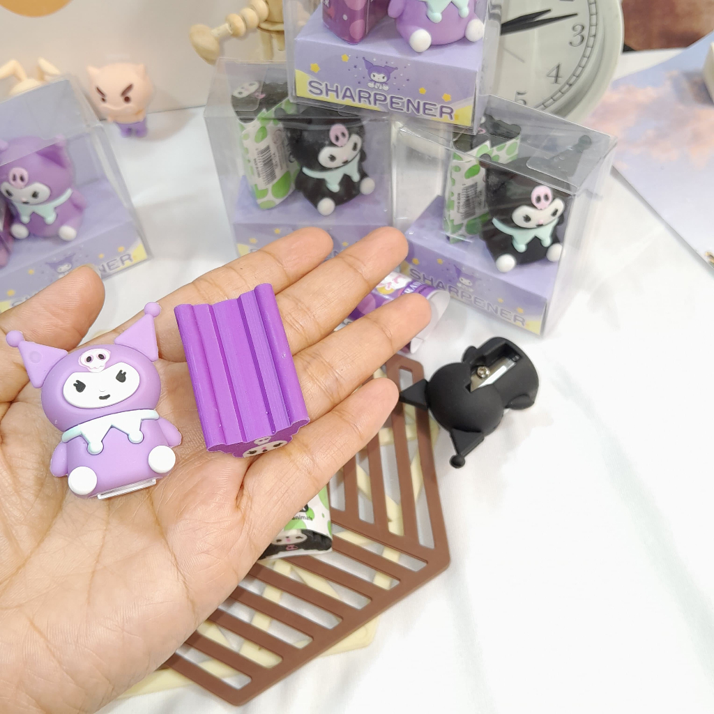 

Serutan + Penghapus Kuromi 1 Set Lengkap Harga Termurah Imut Lucu / Set Rautan & Eraser KUROMI Ready 2 Warna Alat Tulis Anak Kekinian Fancy Kualitas Terbaik Bisa Grosir dan COD