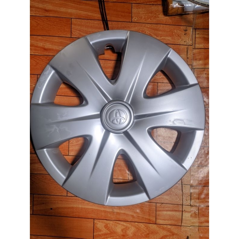 Dop whelldop tutup velg Toyota kijang Innova ring 14 original