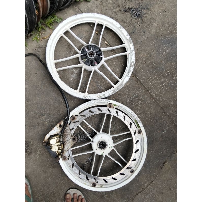 PELEK DEPAN BELAKANG HONDA SUPRA X LAMA PLUS MASTER REM ORIGINAL COPOTAN MOTOR SIAP PAKAI NO MINUS