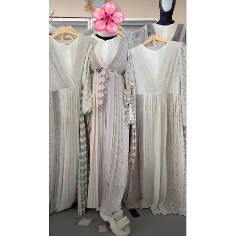gamis plisket by yuri fashion