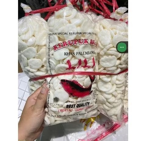 

Krupuk ikan LILY khas Palembang