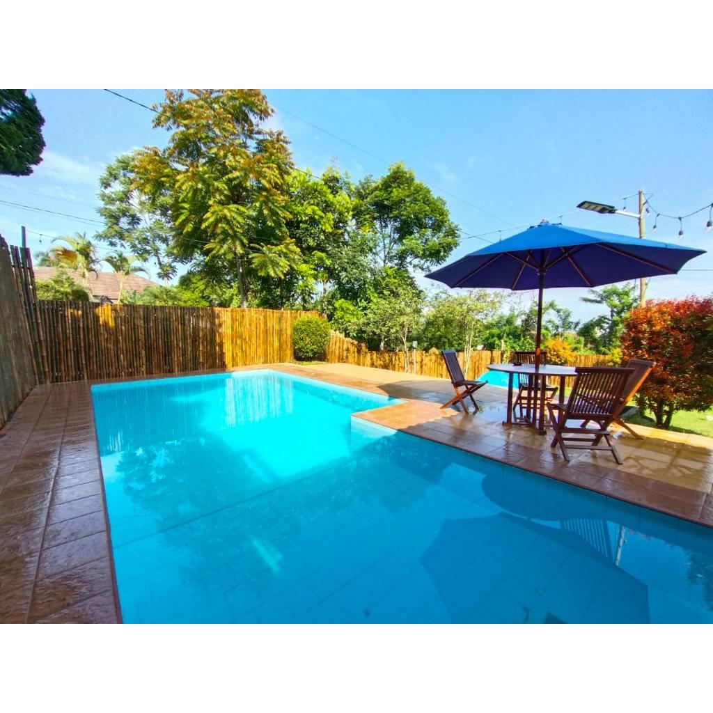 Sewa villa murah/Sewa villa puncak bogor/top view/Villa Firdaus