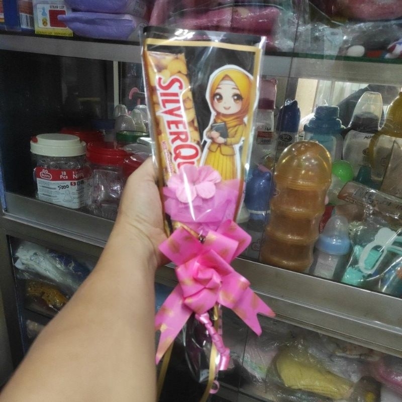 

Promo 7.7 buket hari guru (coklat silerqueen 55 gr +topper guru)