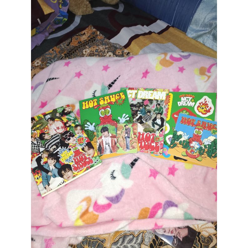 Album nct dream hot sauce