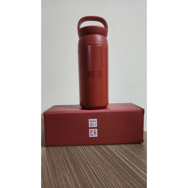 Tumbler uniqlo