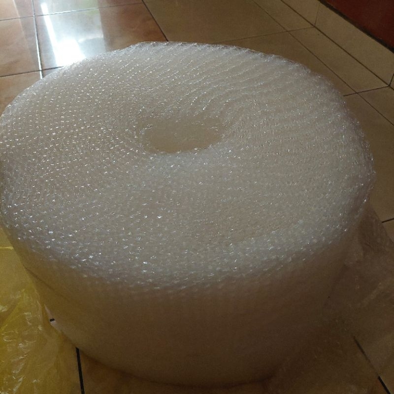 

BUBBLE WRAP BENING / HITAM TEBAL PER METER