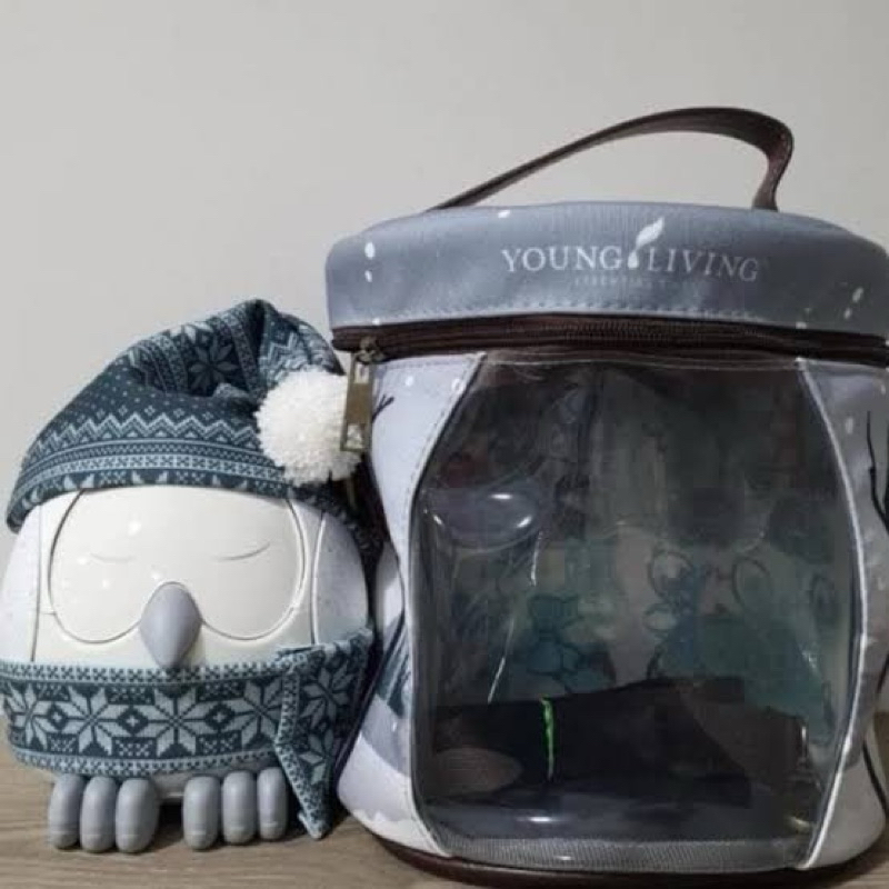 Preloved snowy diffuser young living LIMITED EDITION