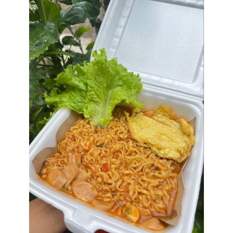

spicy noodle (mie pedass enakkk poll)