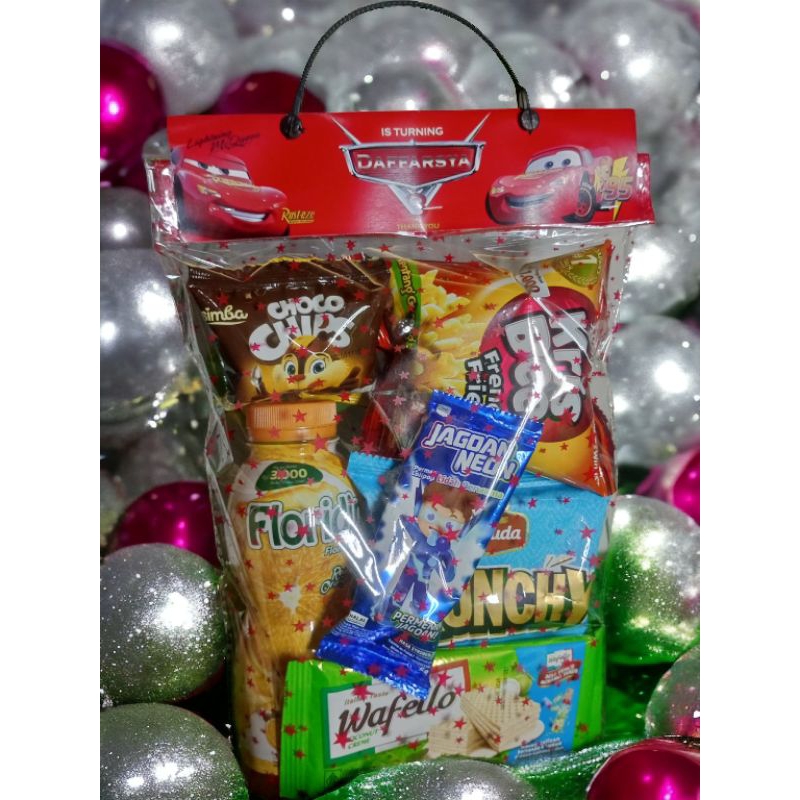 

Paket Bingkisan / Paket Hampers / Paket souvenir Snack Ulang Tahun Anak F1 Free Costum Label