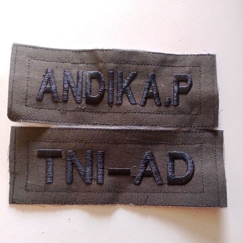 atribut TNI dan Nama biasa