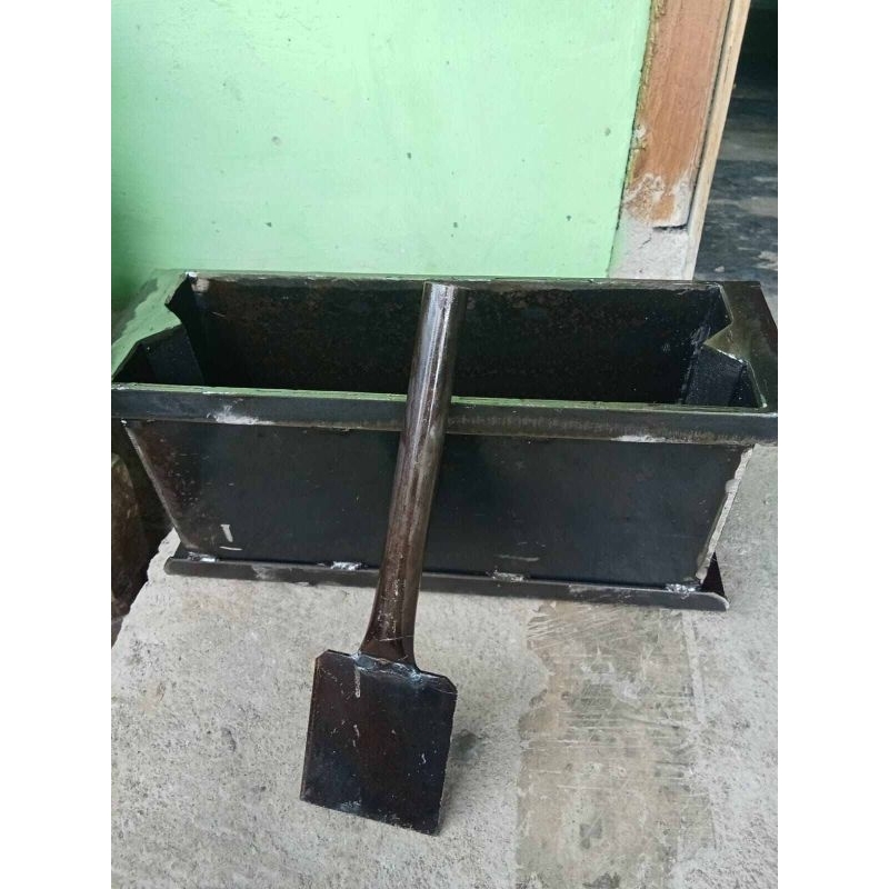 cetakan batako paten 30x15x8 free penumbuk
