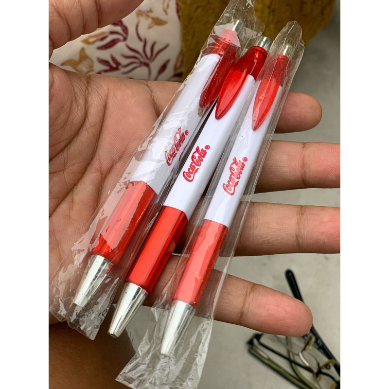 

bolpoin souvenir coca cola jadul