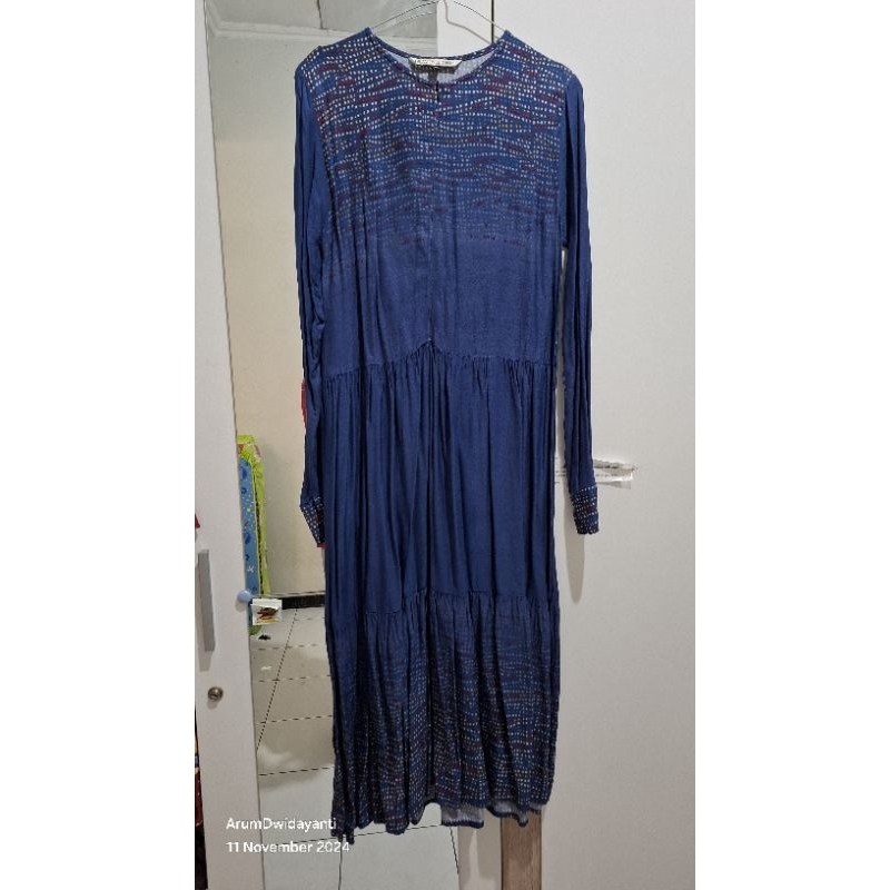 Preloved Midi Dress Heaven Lights