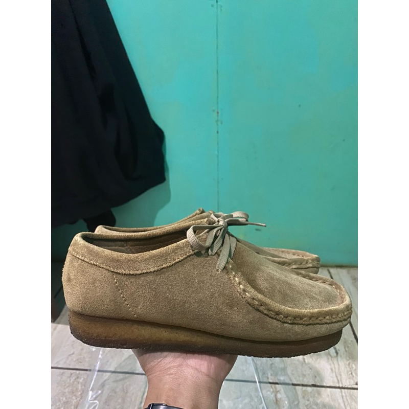 clarks wallabee maple second