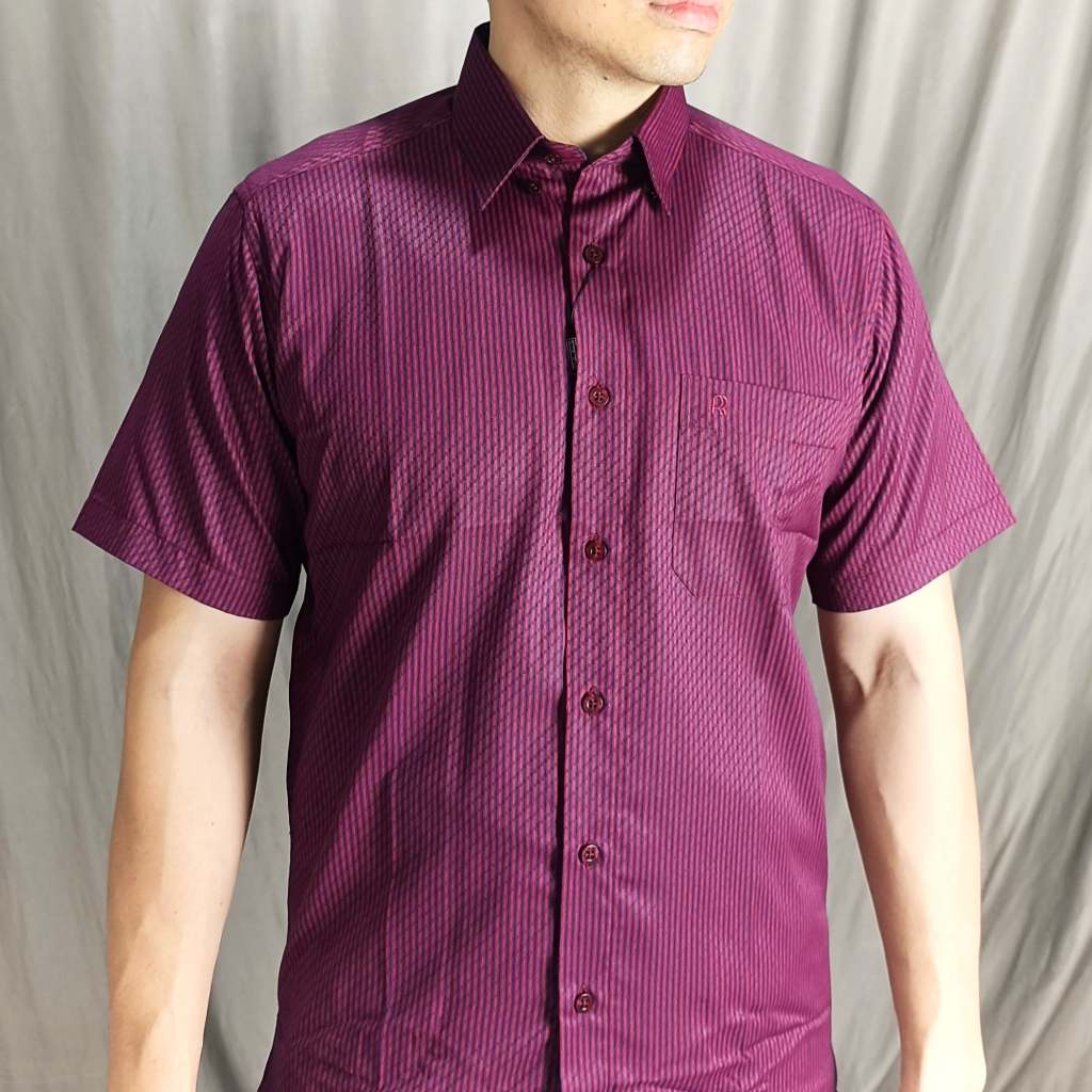 Rita Ricci Kemeja Pria Casual Modern Fit Motif Phantom Maroon Abu